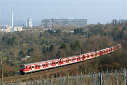 BR 420 bei Stuttgart-Münster