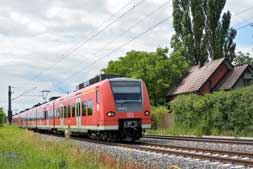 425 810 bei Gäufelden