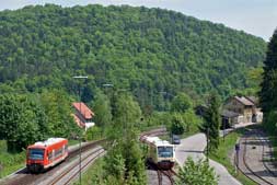 BR 650 und HzL-RS1 in Eyach