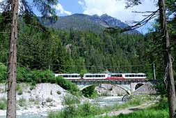 Stadtbahn bei Grainau