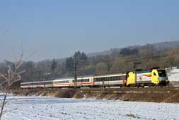 ES 64 U2-061 bei Ebersbach