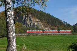 HzL-Schienenbusse bei Haigerloch