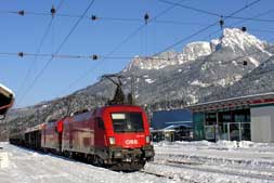 ÖBB 1116 103 und 1116 034 in Reutte