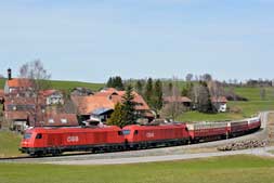 ÖBB 2016 041 u. 2016 042 in Haslach