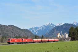 ÖBB 2016 041 u. 2016 042 in Vils