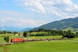 ÖBB 2016 041 in Oy-Mittelberg