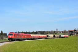 ÖBB 2016 042 u. 2016 041 in Sulzbrunn