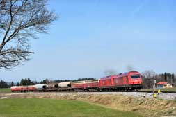 ÖBB 2016 042 u. 2016 041 in Sulzbrunn