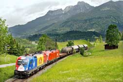 ÖBB 1116 056 und 1116 127 bei Reutte